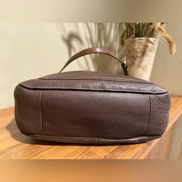 Coach 2007 Brown Pebbled Leather Hobo J0782-F10891 - Picture 5 of 9